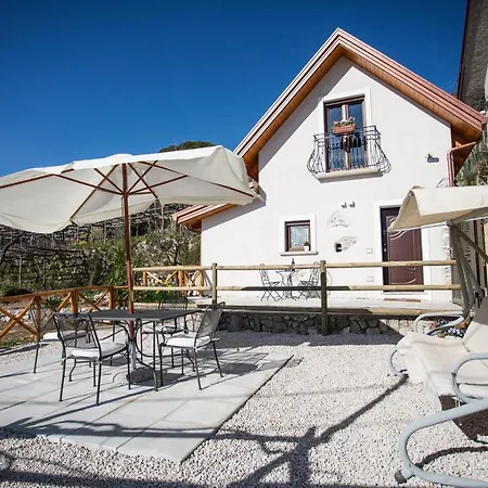 La Casetta Di Nonna Olga-chalet Agerola